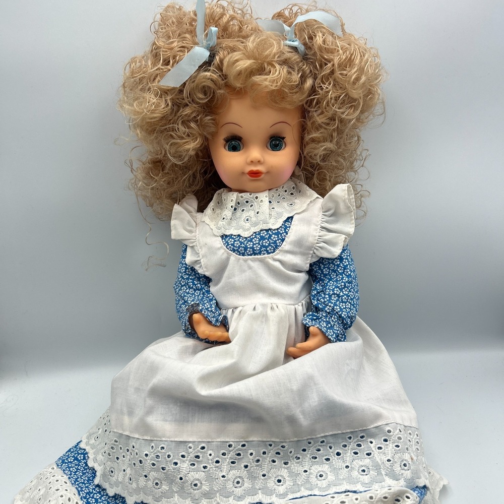 June & Julie 19" Vintage Rocking Doll Musical Lullaby Baby Doll Gingham Works